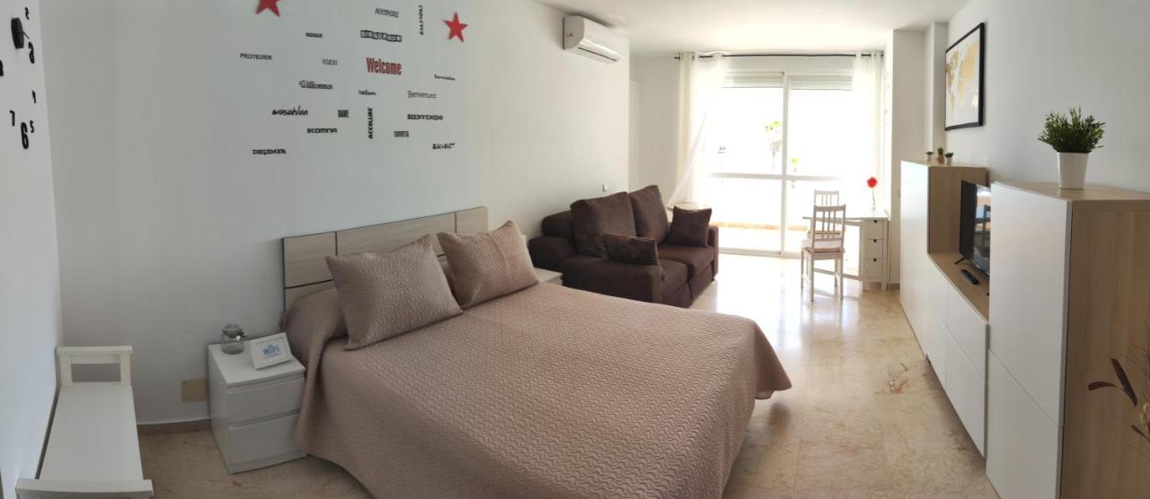 Nuevo Roca Chica, Primera Linea Playa,torremolinos Apartamento
